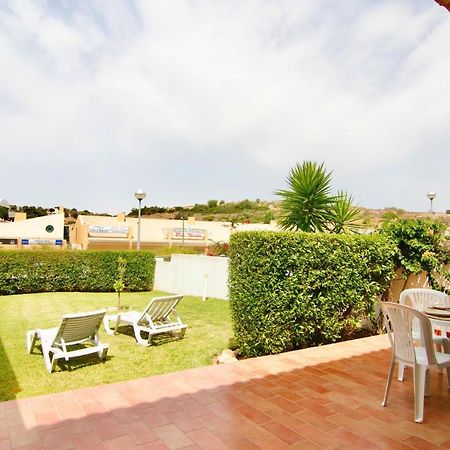 Lovelystay - Alto Dos Calicos 2Br House With Garden Албуфейра Екстер'єр фото
