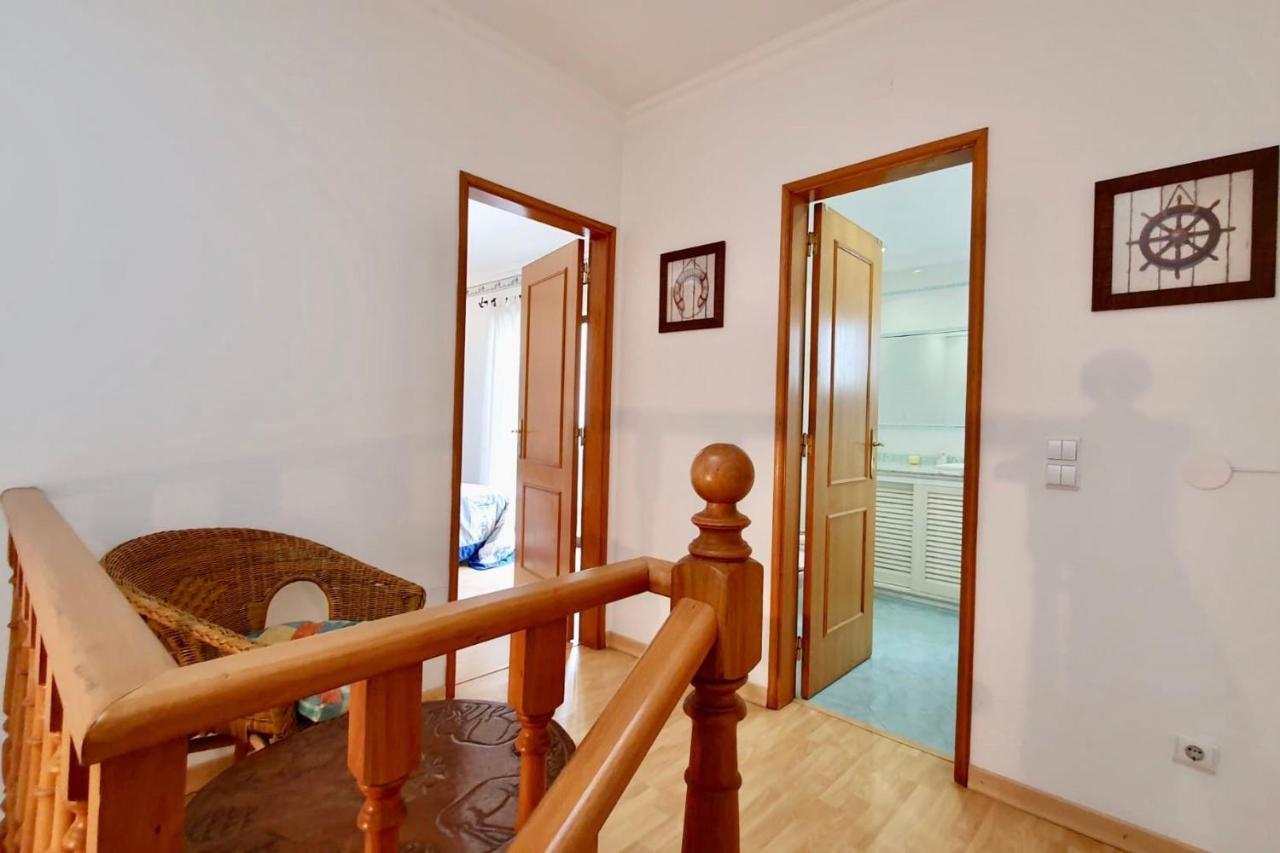 Lovelystay - Alto Dos Calicos 2Br House With Garden Албуфейра Екстер'єр фото